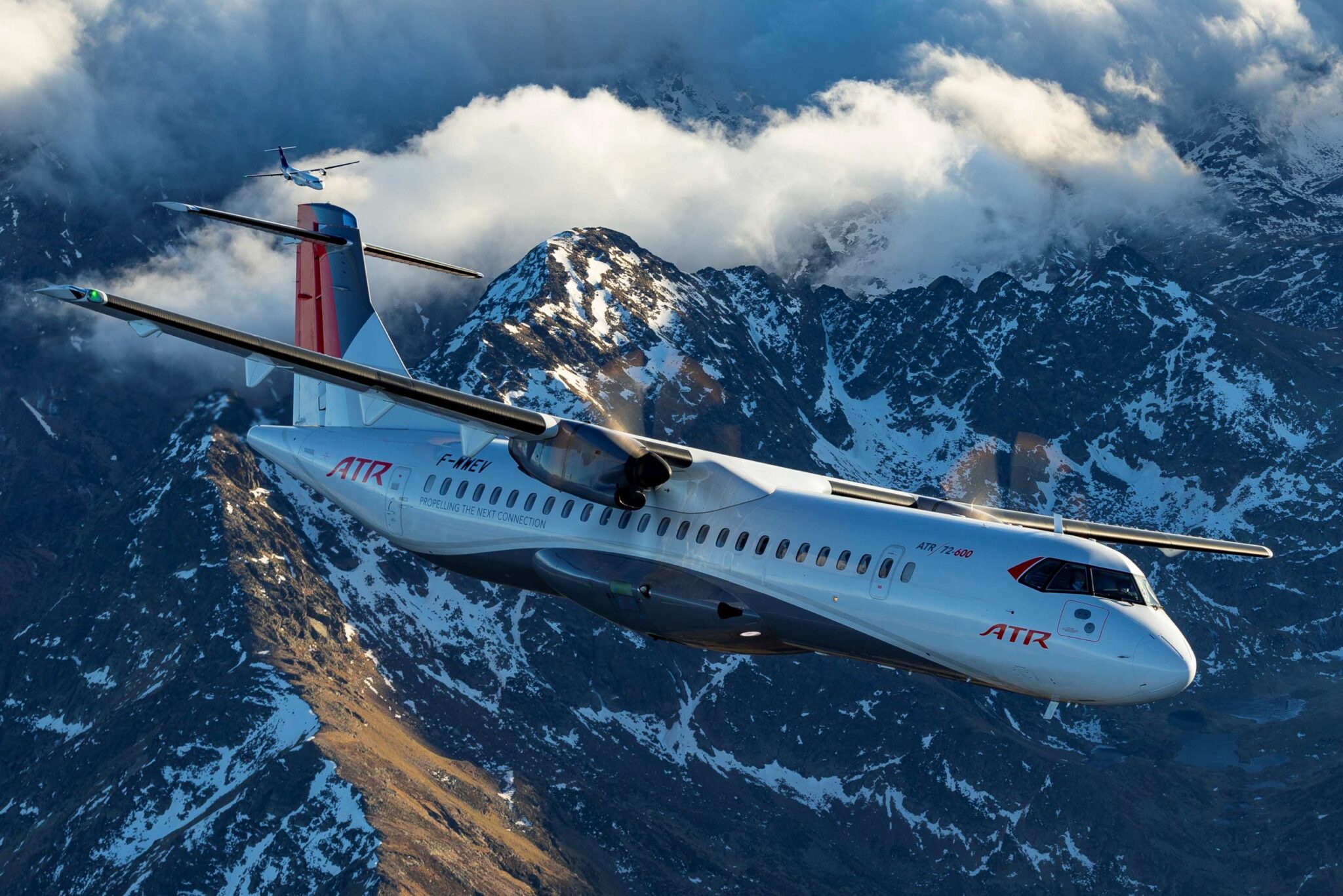 ATR refuerza su compromiso con la aviación regional y sostenible en la ...