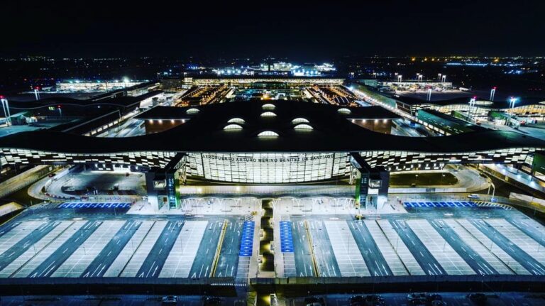 Chile inicia los estudios para ampliar el Aeropuerto Arturo Merino Benítez de Santiago