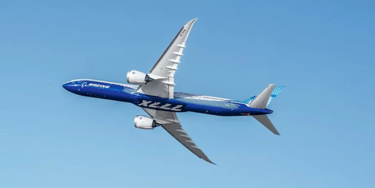 Boeing: El B-777/9 inicia la cuarta fase de sus pruebas de certificación