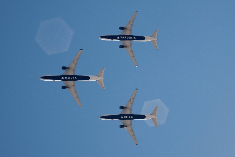 Delta Air Lines anuncia cambios en su cúpula directiva: nuevo presidente y reconfiguración en operaciones y finanzas