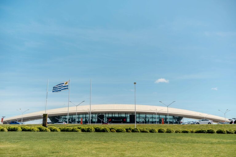Enero marcó un récord histórico de pasajeros en el Aeropuerto Internacional de Carrasco