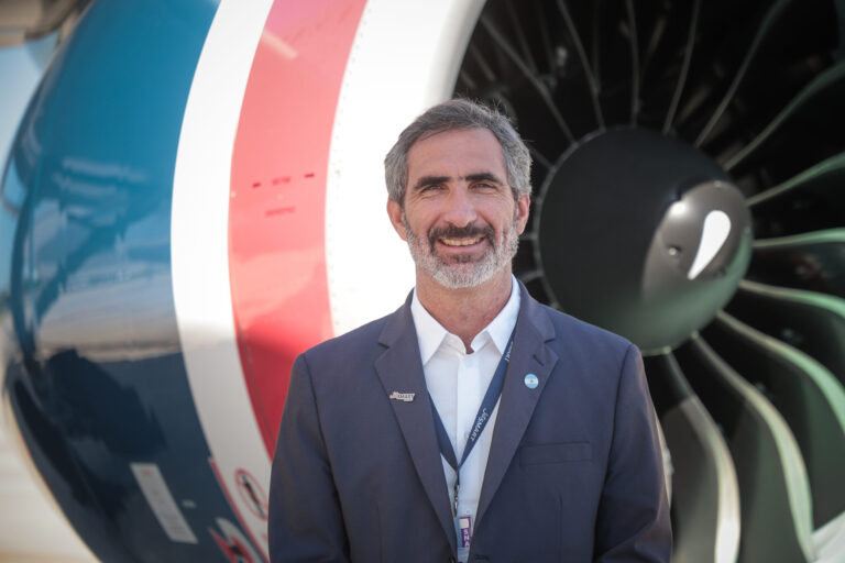 JetSMART celebra superar la marca de los 15 millones de pasajeros en Argentina