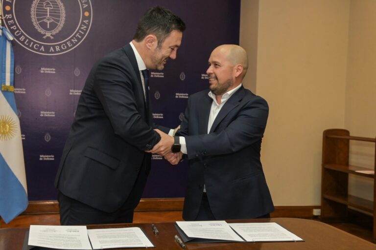 COC Global Enterprise anunció cambios en la cúpula de Flybondi y OCA: Paz Lovisolo asume como CEO de la aerolínea en tanto que Mauricio Sana pasa a conducir OCA