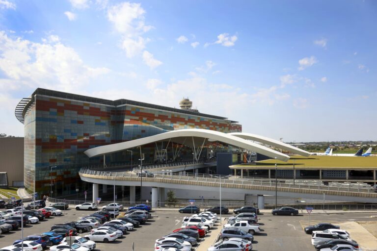 Armenia renueva su confianza en Corporación América Airports