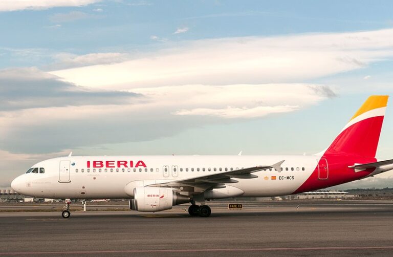 Iberia levanta el tope tarifario en la ruta Madrid–Barcelona