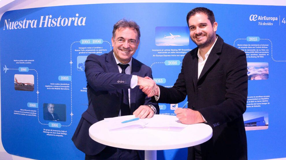Sky Airline y Air Europa firman acuerdo de código compartido