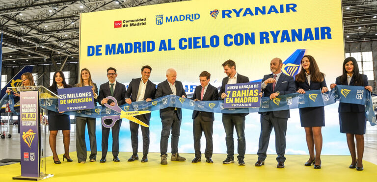 Ryanair inauguró su mayor hangar de mantenimiento en Barajas