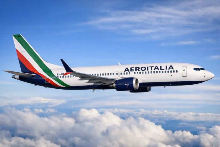 Aeroitalia presenta nuevo diseño tras el “reclamo Alitalia”