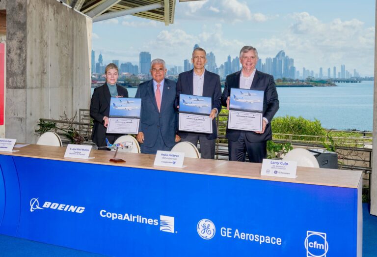 Copa Airlines firma megaorden por hasta 60 Boeing 737 MAX y proyecta una flota de más de 200 aviones