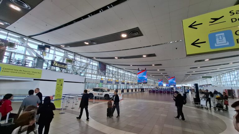 Visita a las entrañas del Aeropuerto de Santiago de Chile